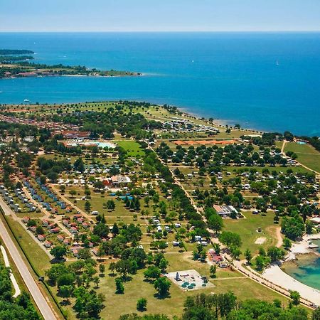 Happy Camp Mobile Homes In Camping Park Umag Каригадор Екстериор снимка